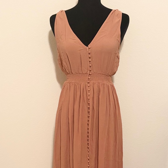 Forever 21 Sleeveless Maxi Dress in Camel - Picture 3 of 6